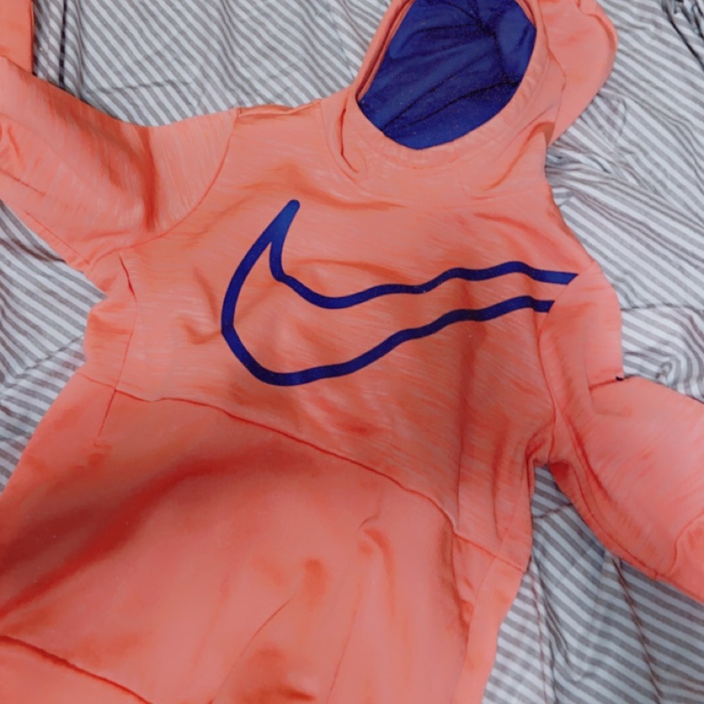 Nike hoodie!!